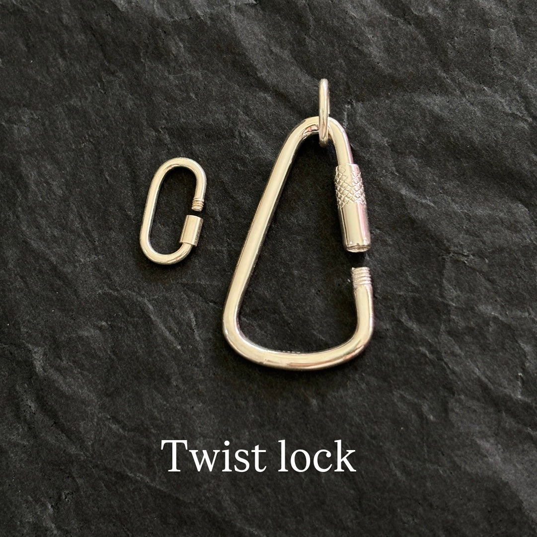 Charm Clasp Links
