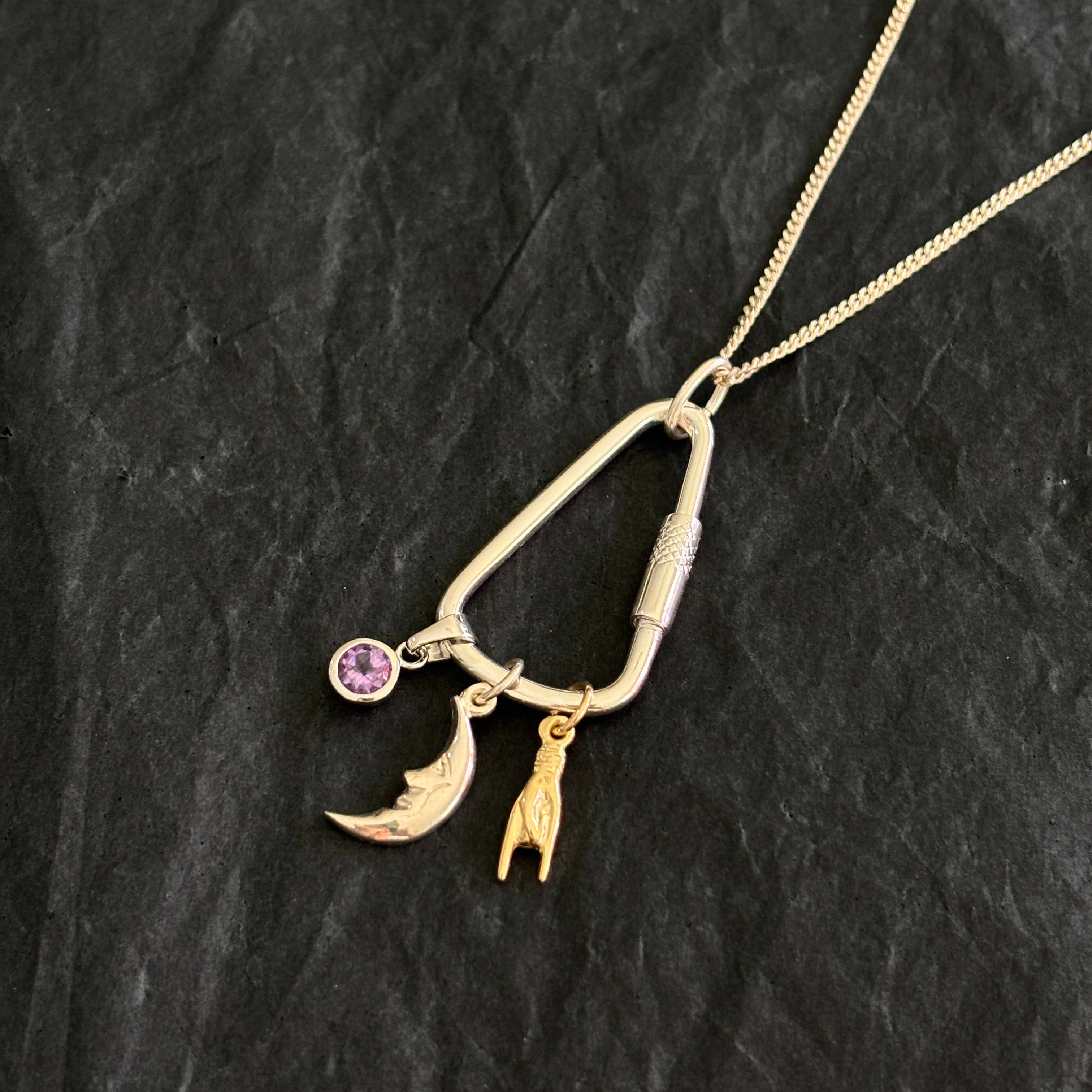 Charm Clasp Links