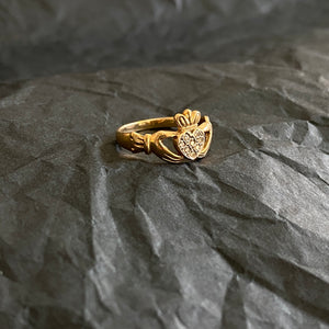 Vintage 9ct Gold Claddagh Ring