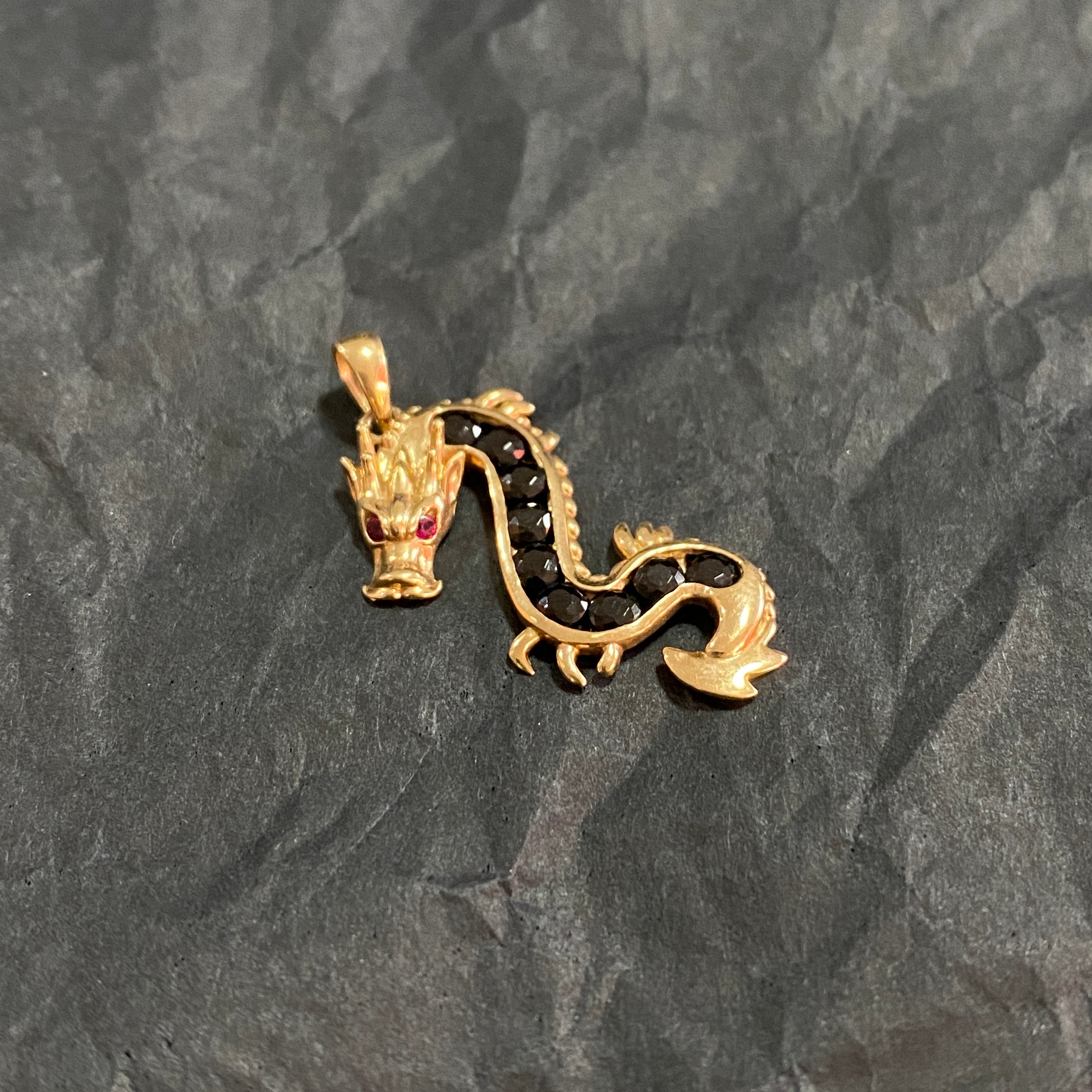 Vintage 9ct Gold Dragon Pendant