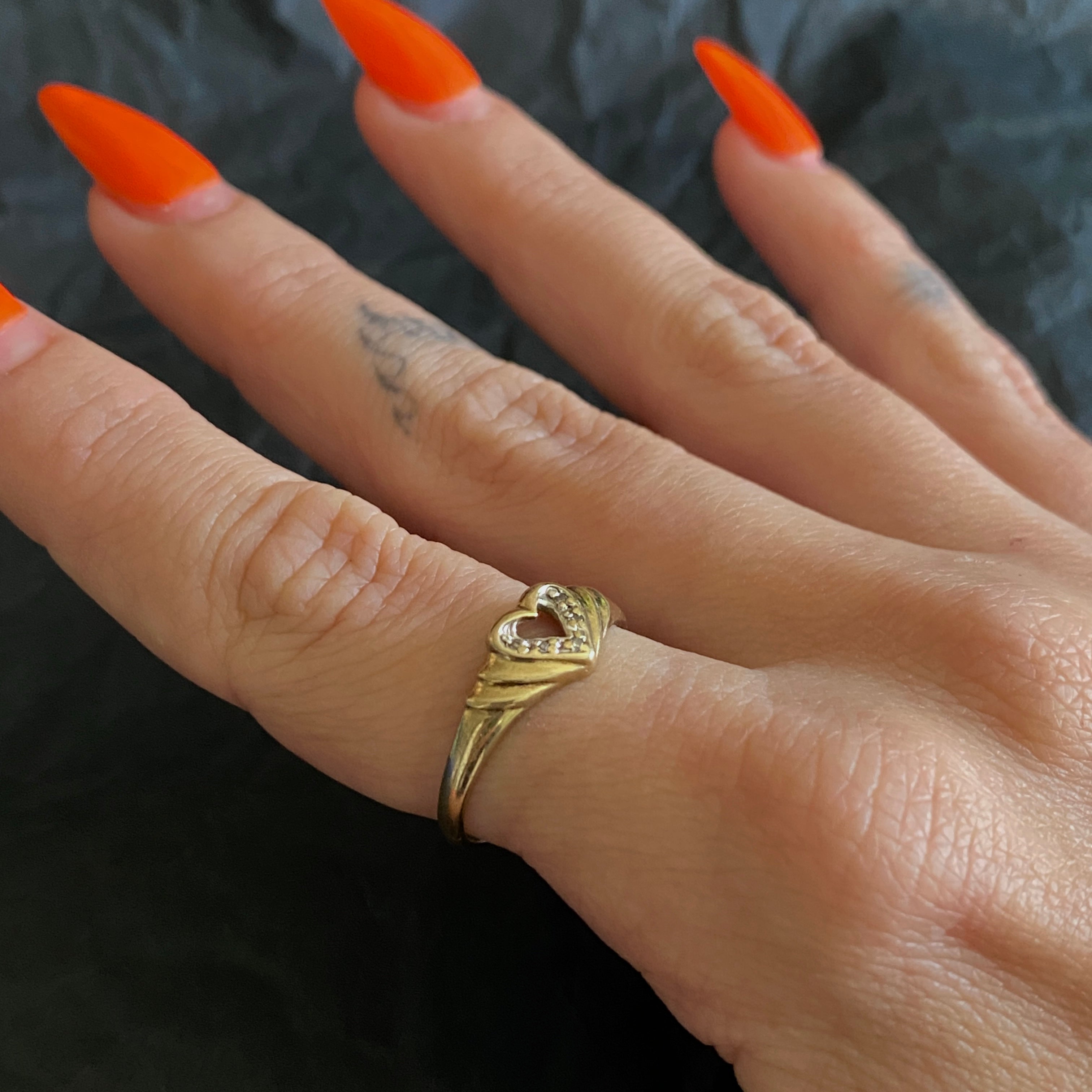 Vintage 9ct Gold Fancy Heart Ring