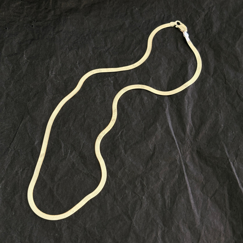 Flat Herringbone Snake Necklace
