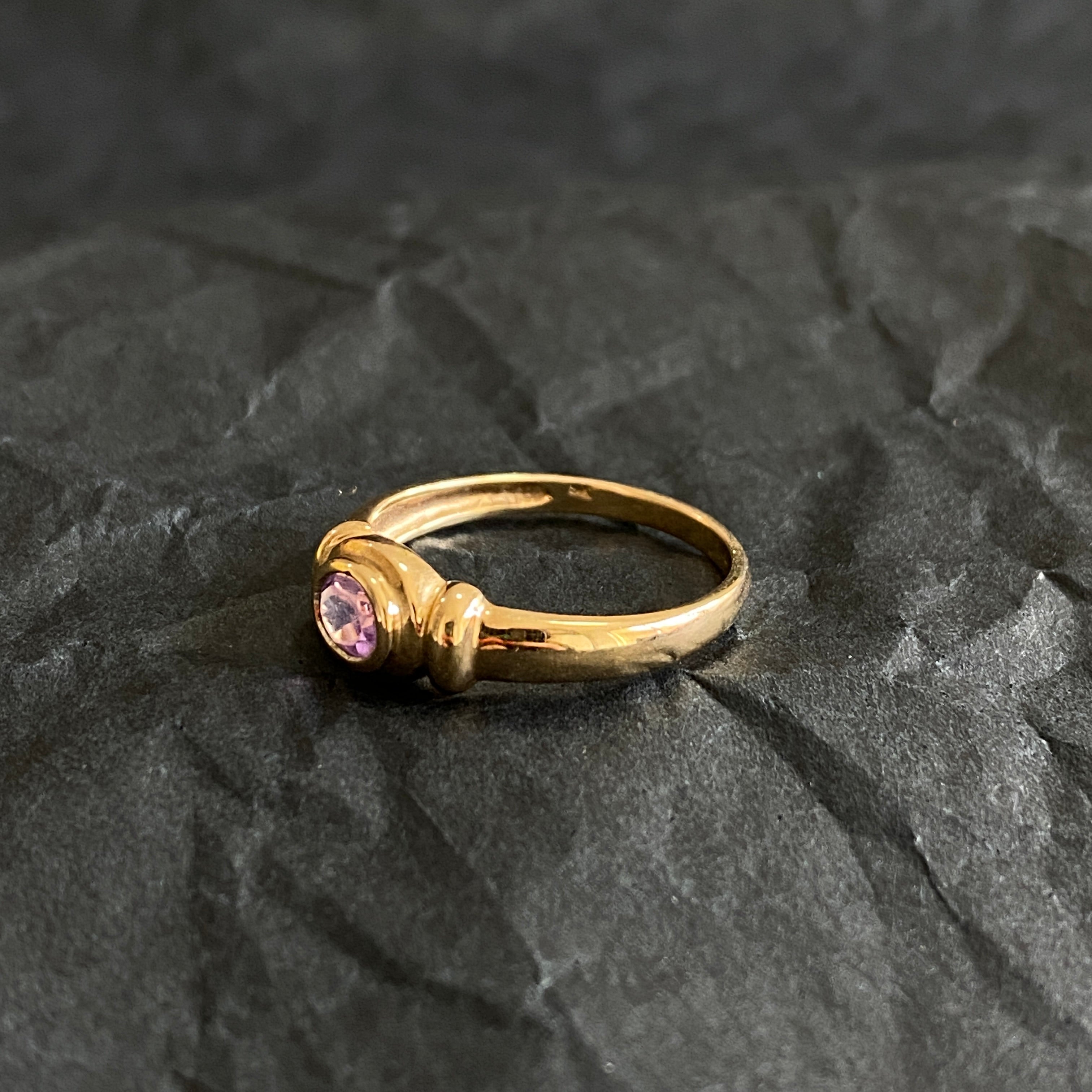 Vintage 9ct Gold Amethyst Ring