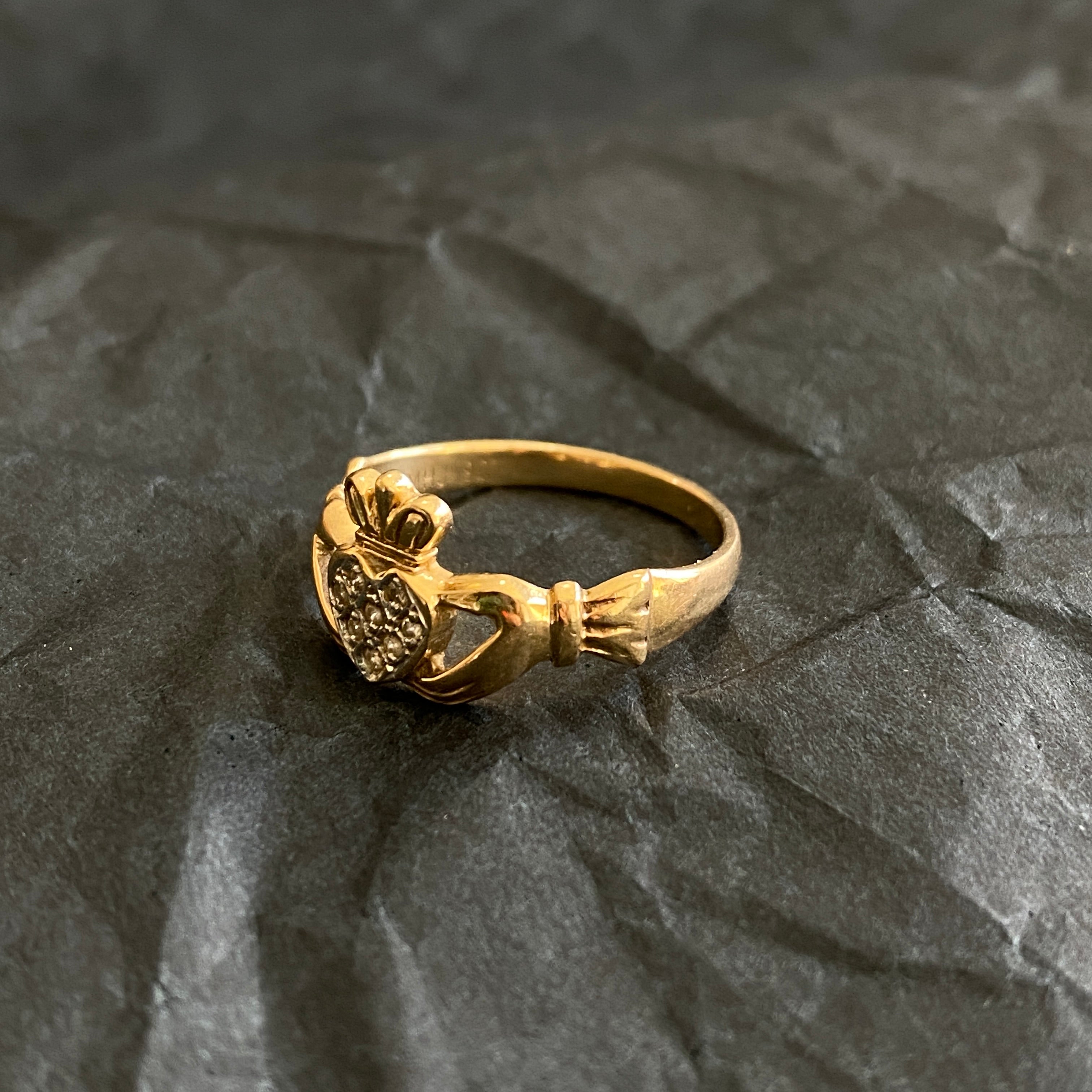 Vintage 9ct Gold Claddagh Ring