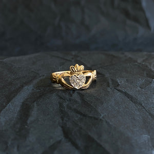 Vintage 9ct Gold Claddagh Ring