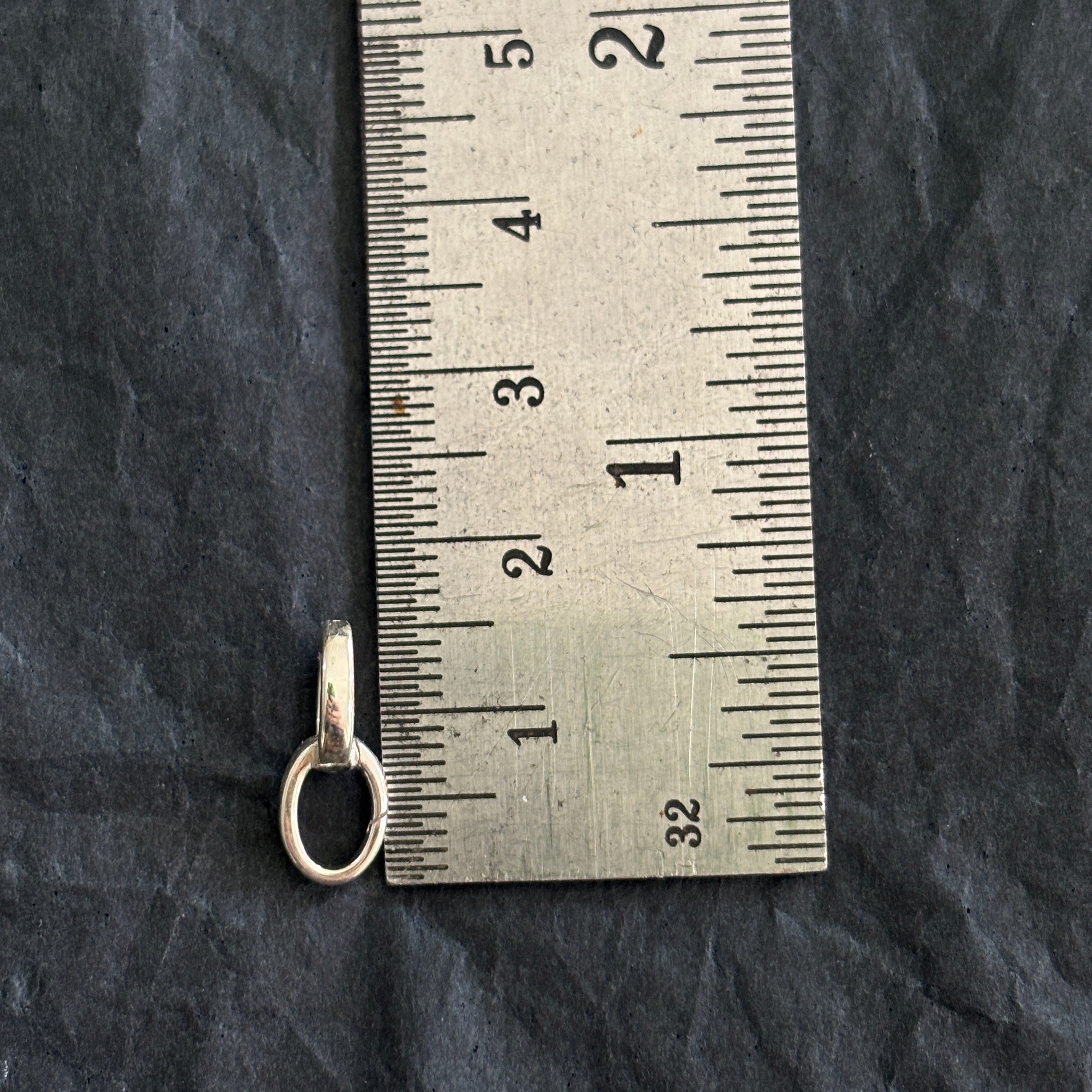 Charm Clasp Links