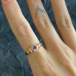 Vintage 9ct Gold Amethyst Ring