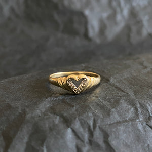 Vintage 9ct Gold Fancy Heart Ring