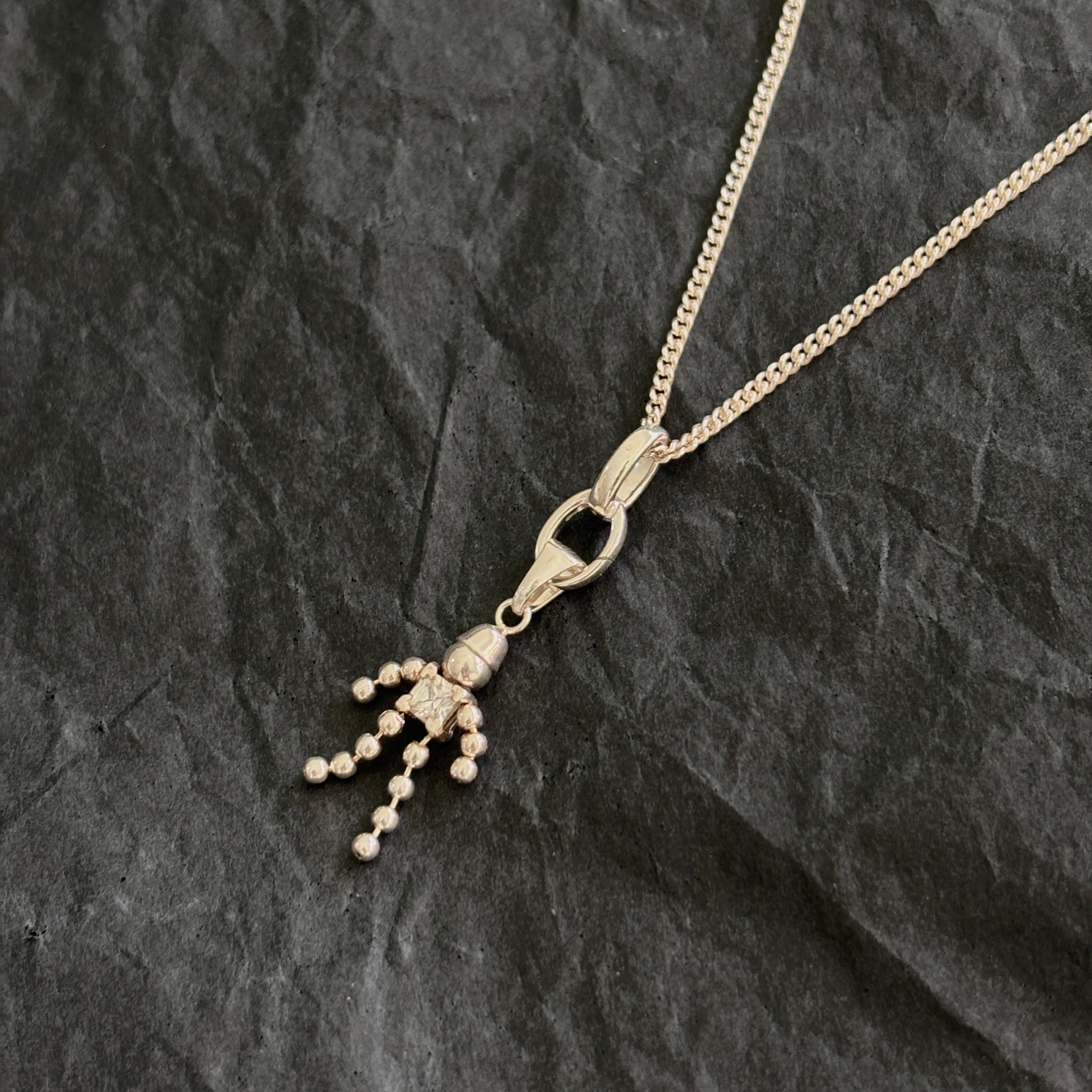 Charm Clasp Links