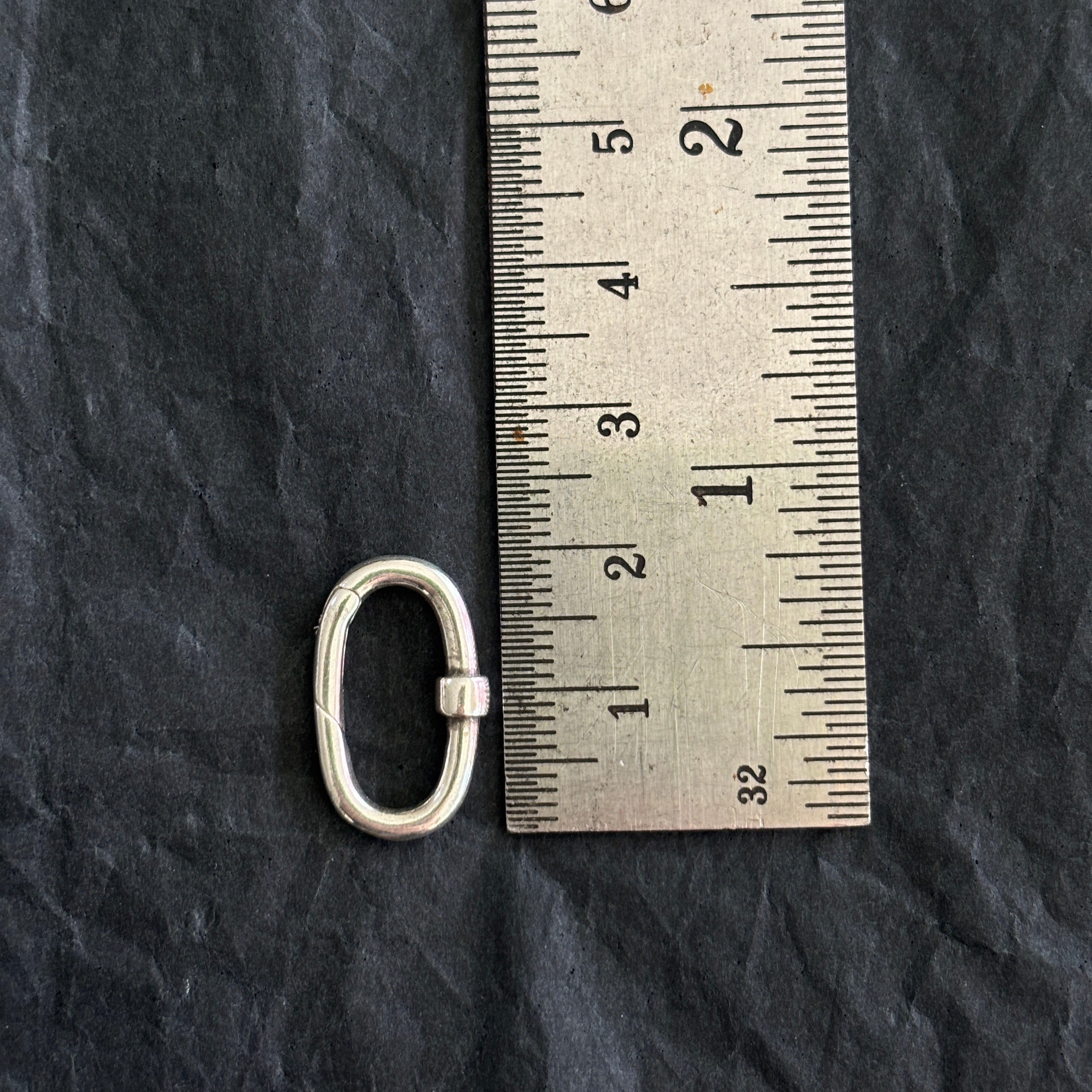 Charm Clasp Links