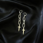 Chain Link Earrings.