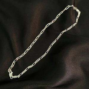 Mismatched Chunky Chain Necklace.