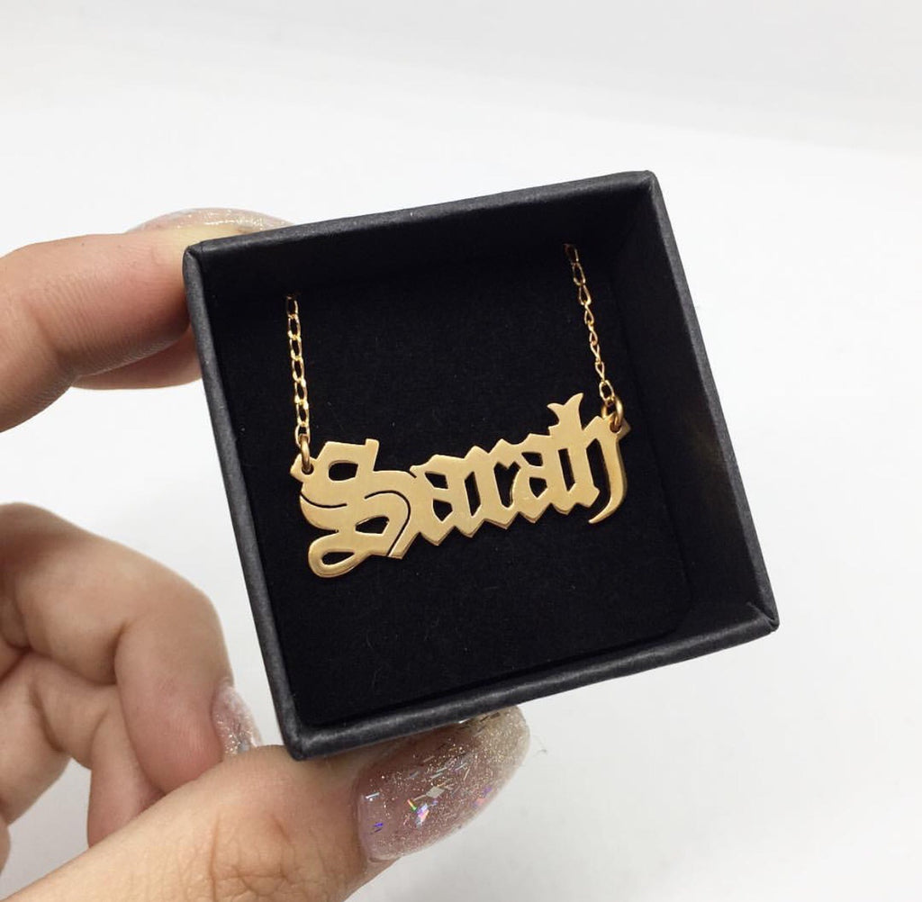 9ct Gold Custom Name Necklace.